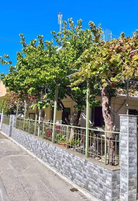 Villa Simotas 4 Four Πόρος Εξωτερικό φωτογραφία
